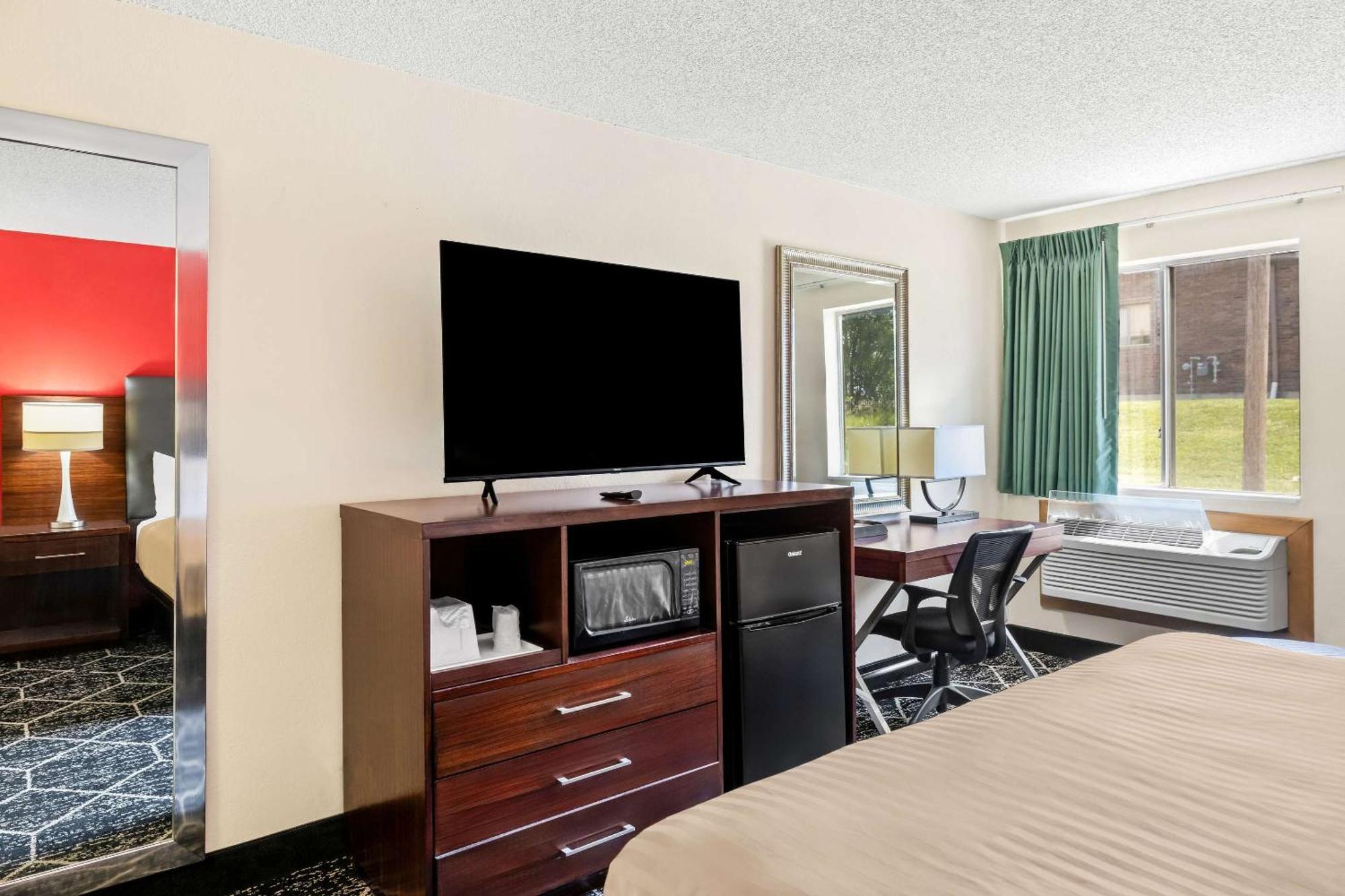 Econo Lodge Emporia Eksteriør bilde